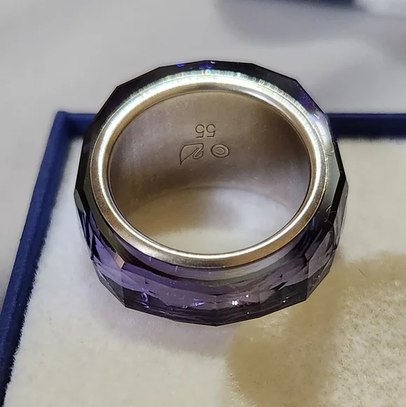 Swarovski Rhodium Plated Crystal Nirvana Purple Velvet Ring Size 7 - Picture 7 of 13